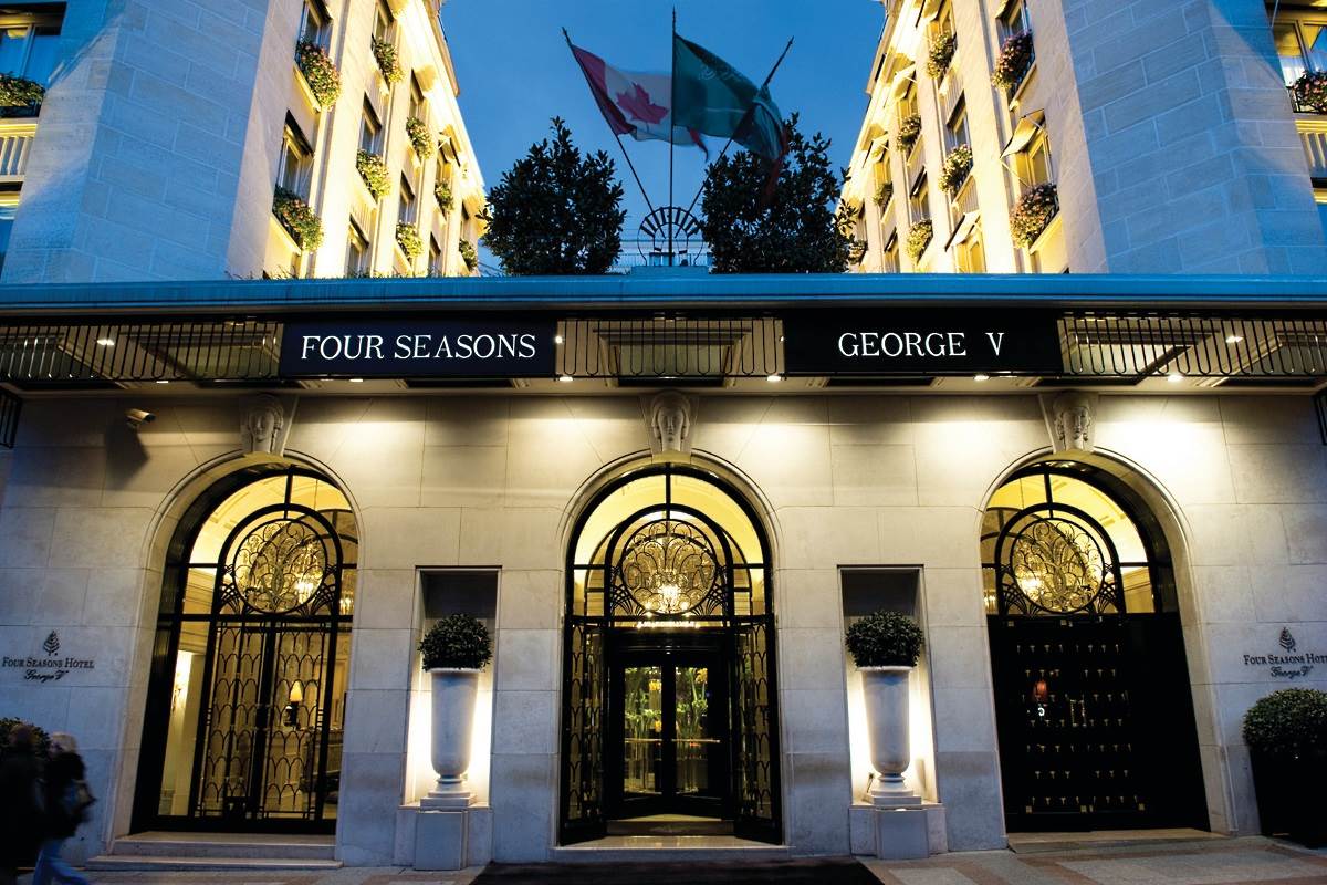 Four-Seasons-Paris-George-V-facade